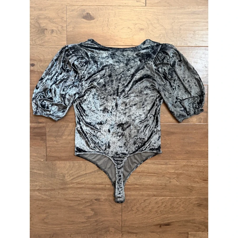 NWT Free People Intimately Blue Crushed‎ Velvet Puff Sleeve Bodysuit OB1585115 S
